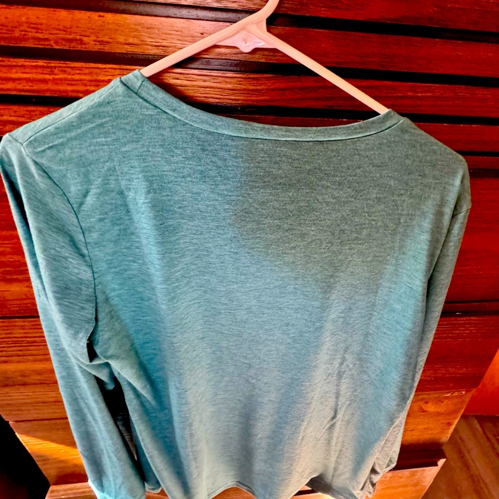 Womens long sleeved T Shirt